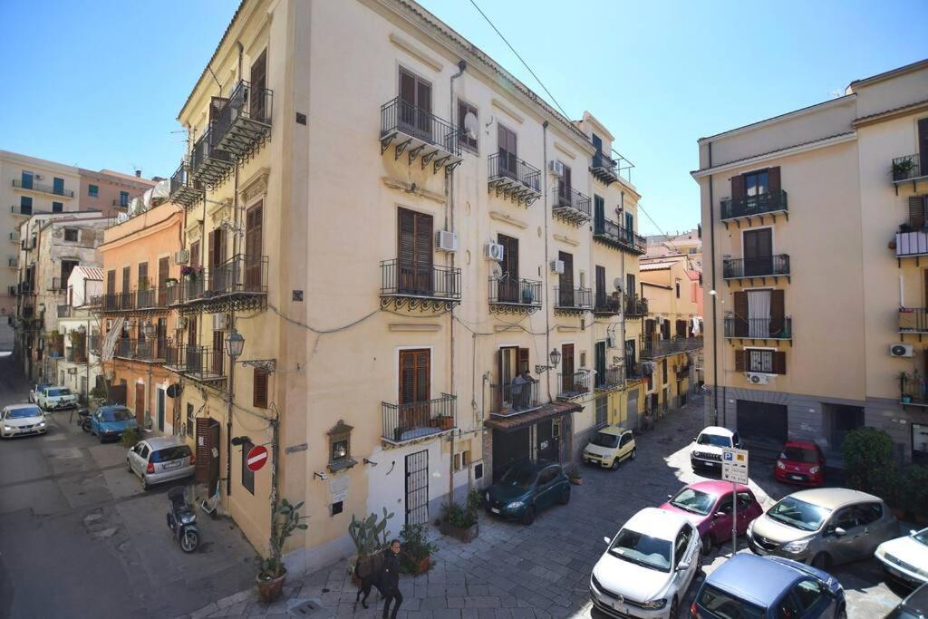 Appartement Iflat Casa Isabella à Palerme Extérieur photo